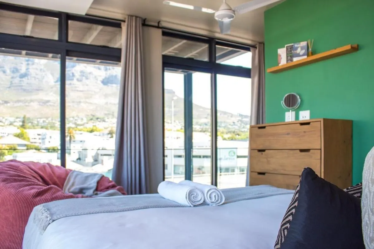 Apartment Two Bedroom Central & Secure Cape Town