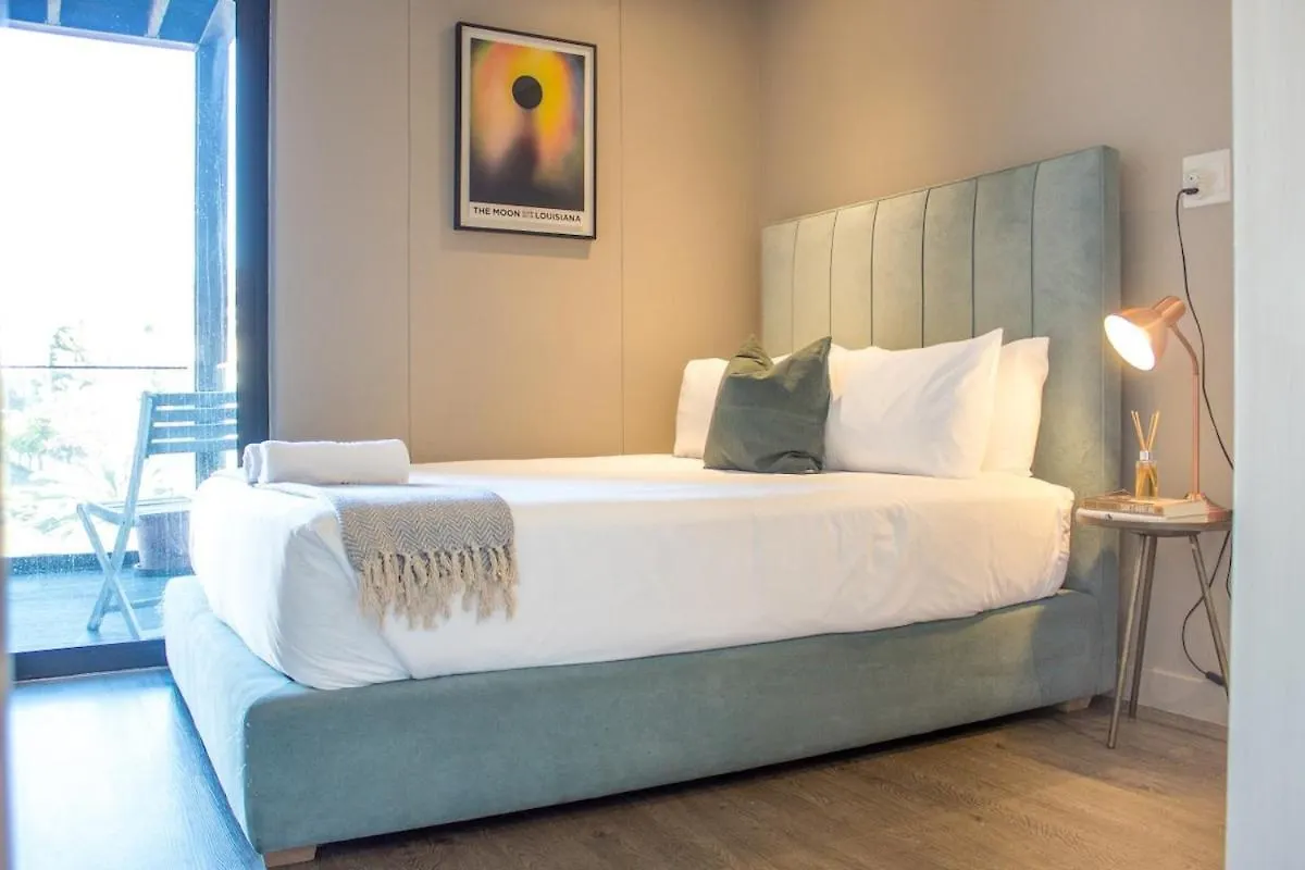 Apartment Two Bedroom Central & Secure Cape Town