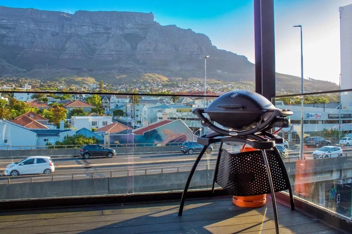 Apartment Two Bedroom Central & Secure Cape Town South Africa